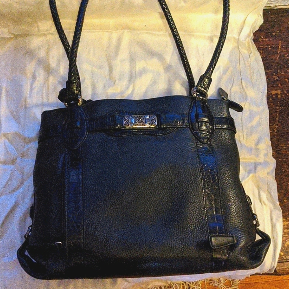 As new, Brighton pebbled leather shoulder bag